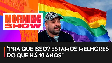 Evandro Santo comenta a adição de mais letras na sigla LGBT