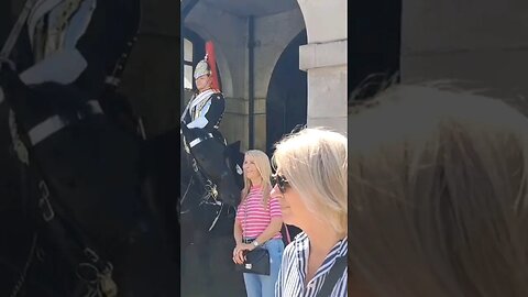 He bit me #horseguardsparade