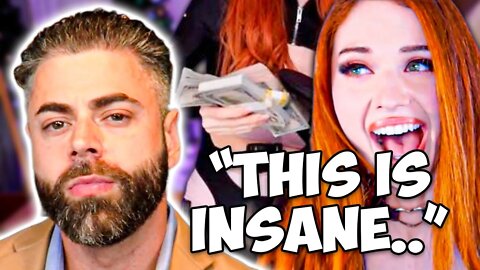 Man Donates $70K To Hot Tub Streamer In A Desperate Attempt To Get Her Attention