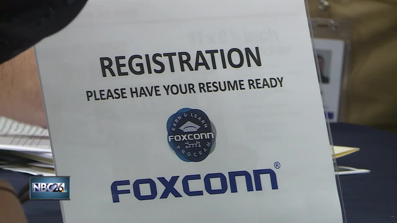 Foxconn holds job fair at NWTC in Green Bay