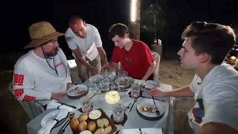 $1 $ vs $ $1,000,000 $ Hotel $ Room!