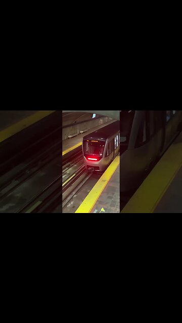 Midnight last Namur metro service #viralvideo #montreal #traintravel #metro