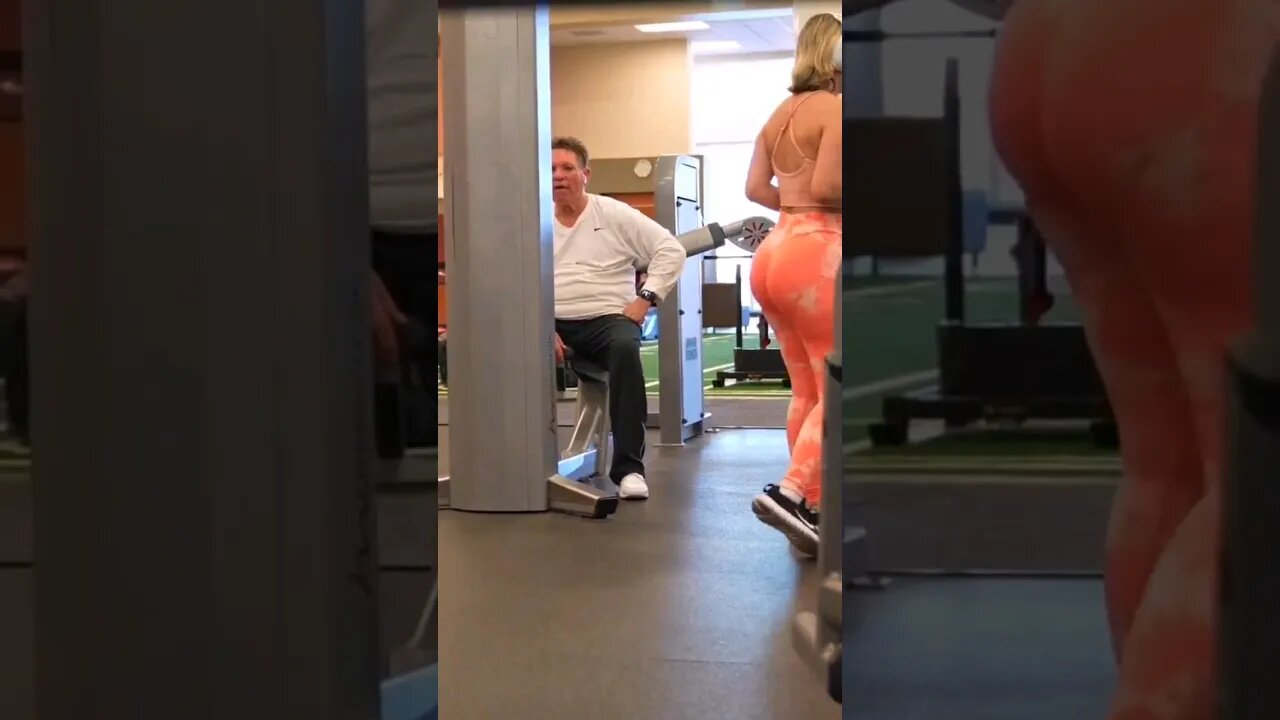 He's checking her out