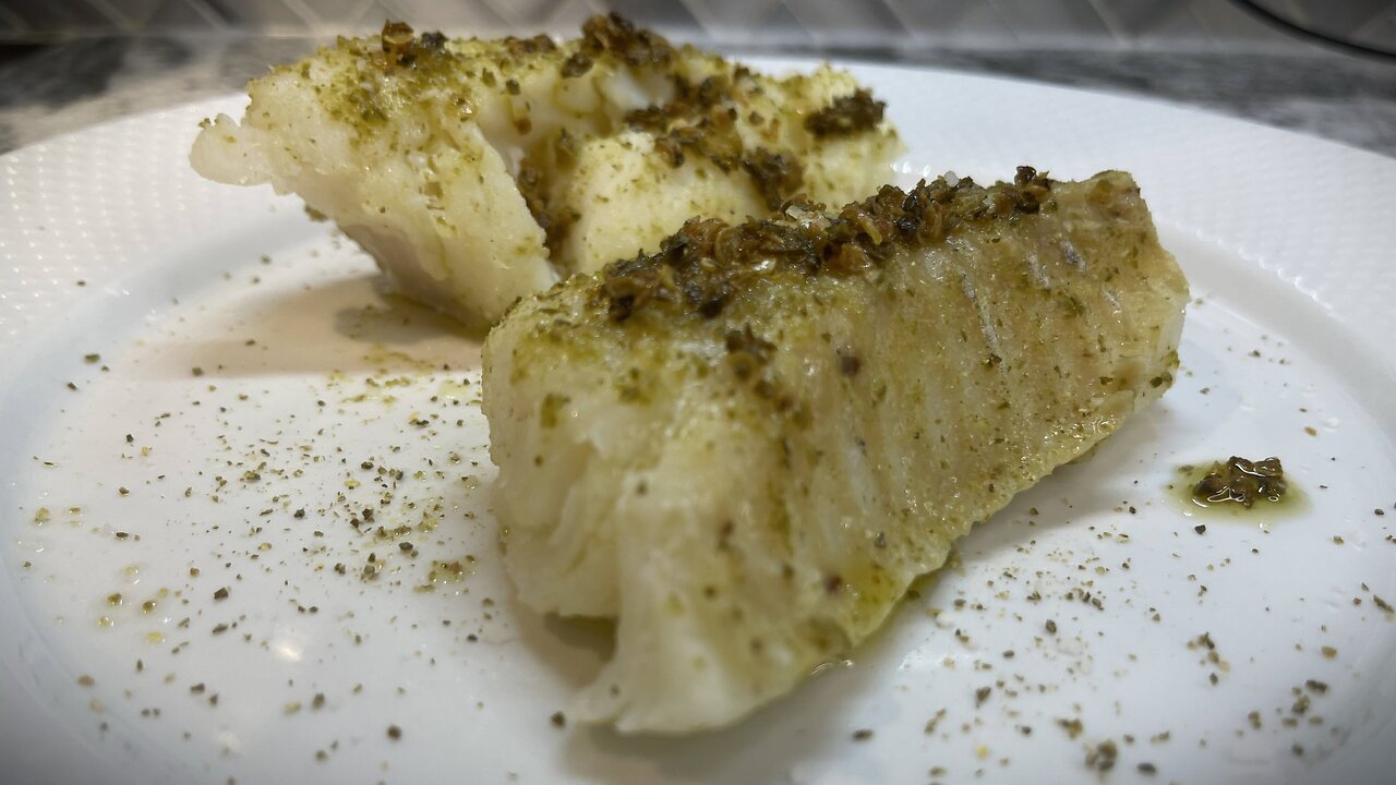 Steamed Cod Fillets with Jalapeno Salt & Jalapeno Chili Crisp by Gastro Guru