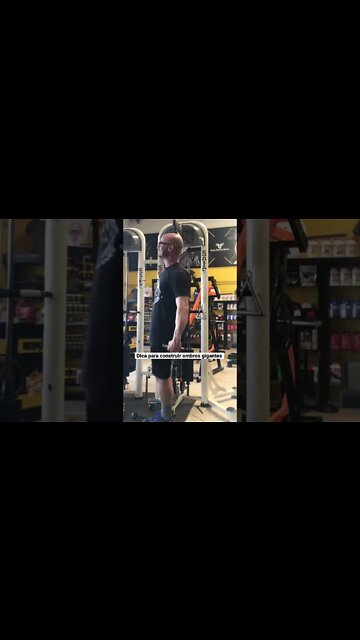 Dica de exercício para construir ombros gigantes #shorts