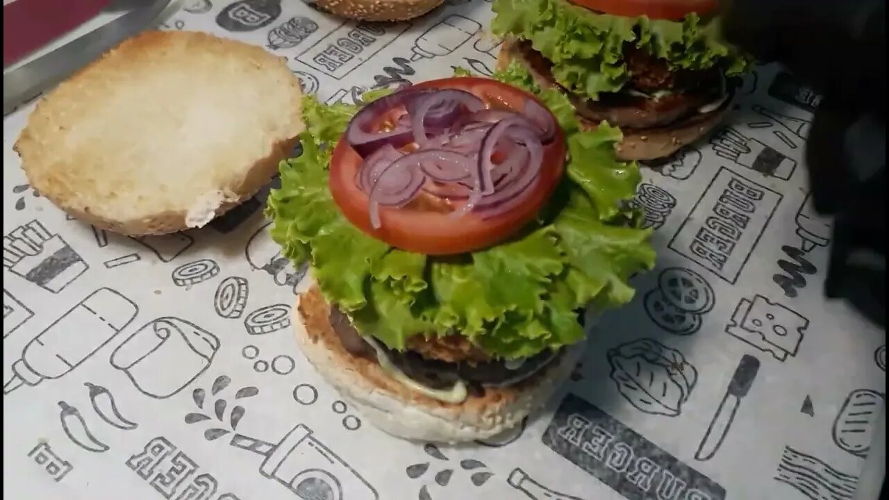 Burger de Fraldinha com Catupiry Empanado - ZanottiCo