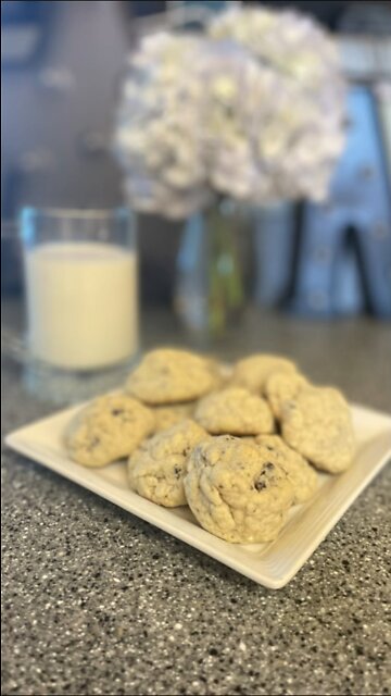 Softest Oreo Pudding Cookies (Bakery style and easy to make)