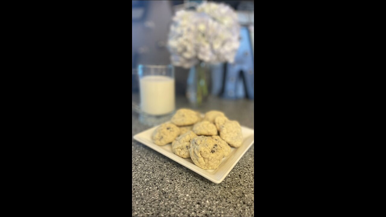 Softest Oreo Pudding Cookies (Bakery style and easy to make)