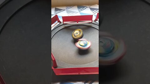 o inesperado aconteceu no final #batalhadebeyblade #beyblade #beybladeburst