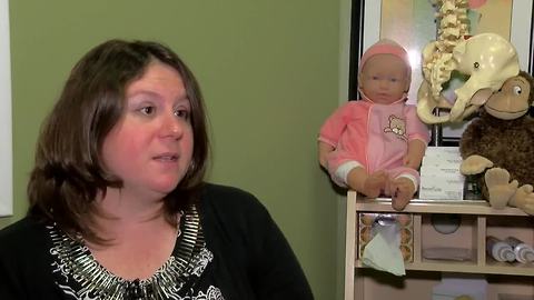 Chiropractor on why expecting moms and newborns should be adjusted