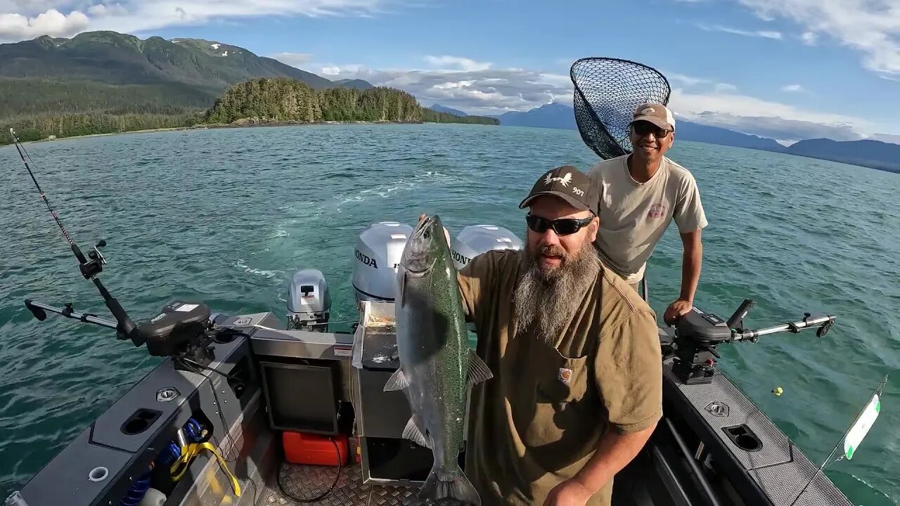 Catching Coho salmon on the Stabicraft 2500 XL