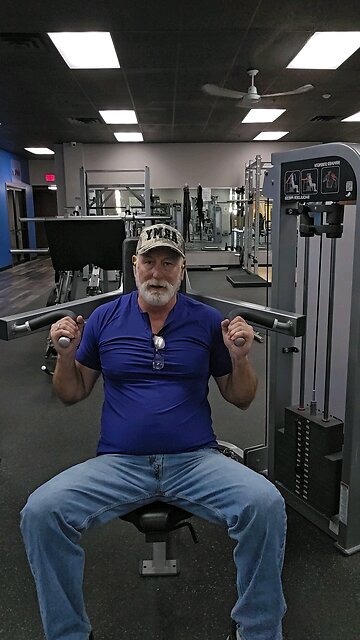 Shoulders between jobs #bidenomics