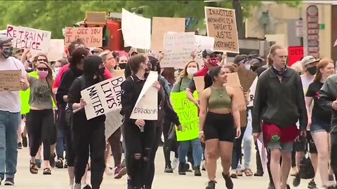 'Most people wanted peaceful protests, agitators didn't,' Akron pastor says