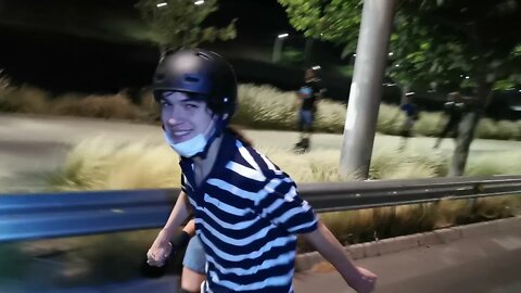 Patinando ⛸💨🌟 Ruta Lo Curro🌟 Parque Bicentenario P2/2 📍 Las Condes 🌎 Santiago Chile 📅 06.01.2022