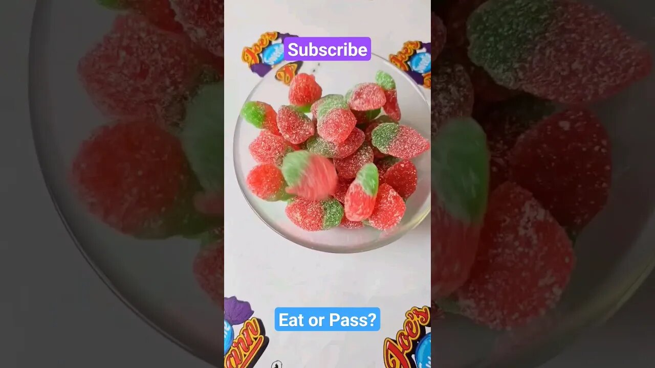 Fizzy Strawberries 🍓 #sweets #candy #food #youtubeshorts #ytshorts #viral #trend #trending #eat