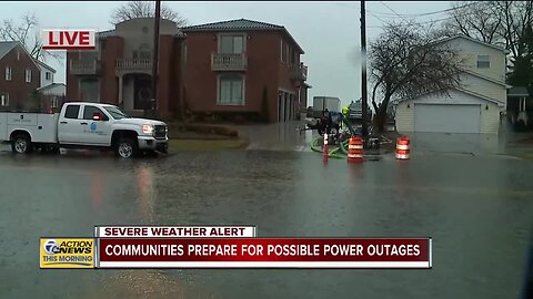 Waters continue to rise on some metro Detroit roads