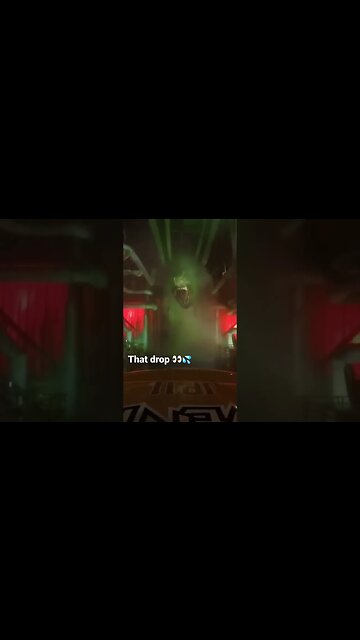 SCARIEST WATER RIDE EVER MADE?! 😳💦 #JurassicPark #Universal #shorts