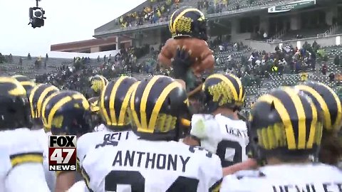 No. 6 Michigan beats No. 24 Michigan State