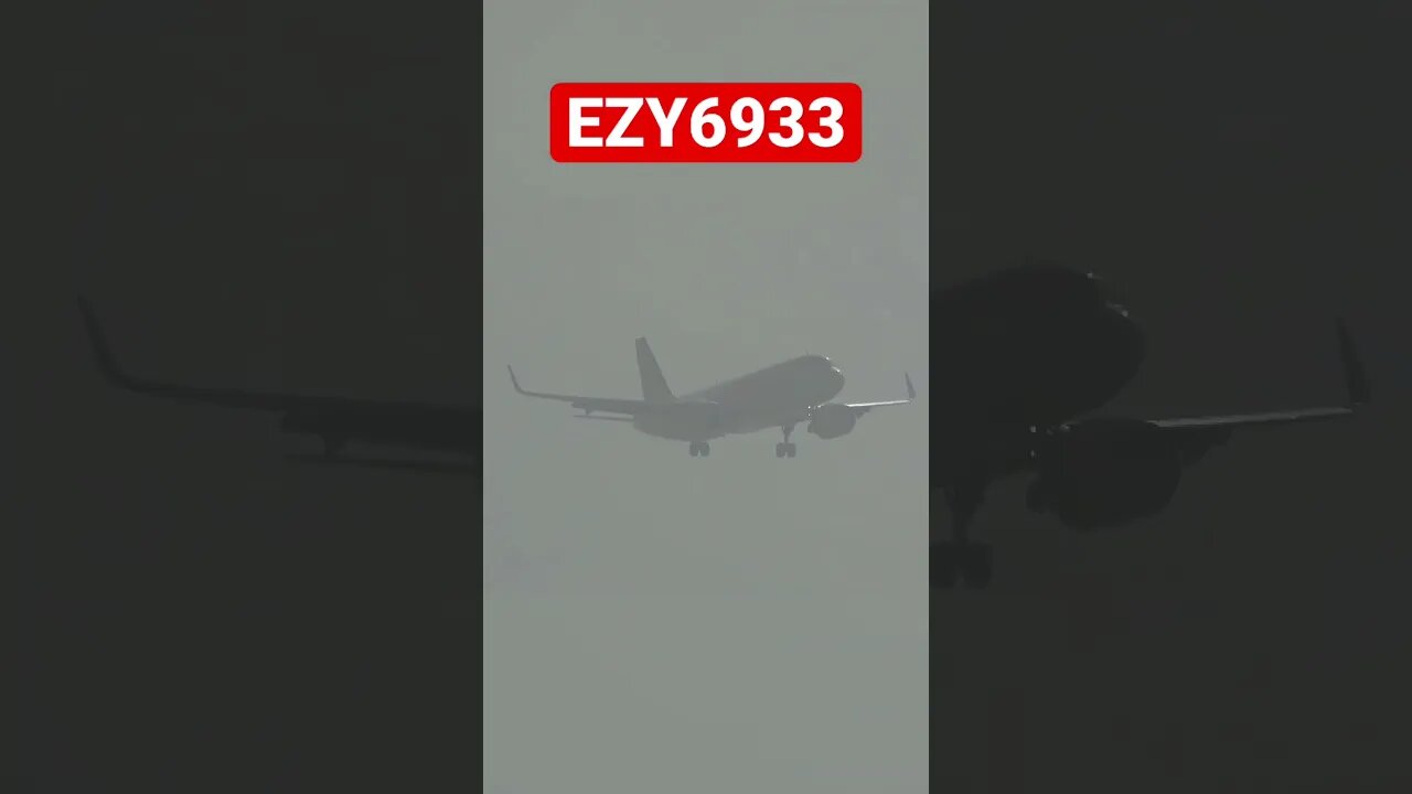 Plane Splits the Fog