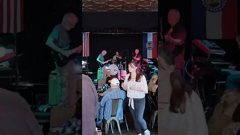 Loose Lips @ Lindberg's Tavern | Springfield MO