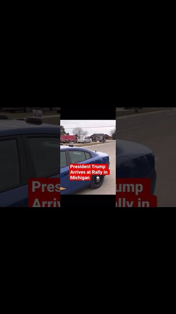 President Trump Arrives at Rally in Michigan #presidenttrump #shorts #midterms2022 #motorcade