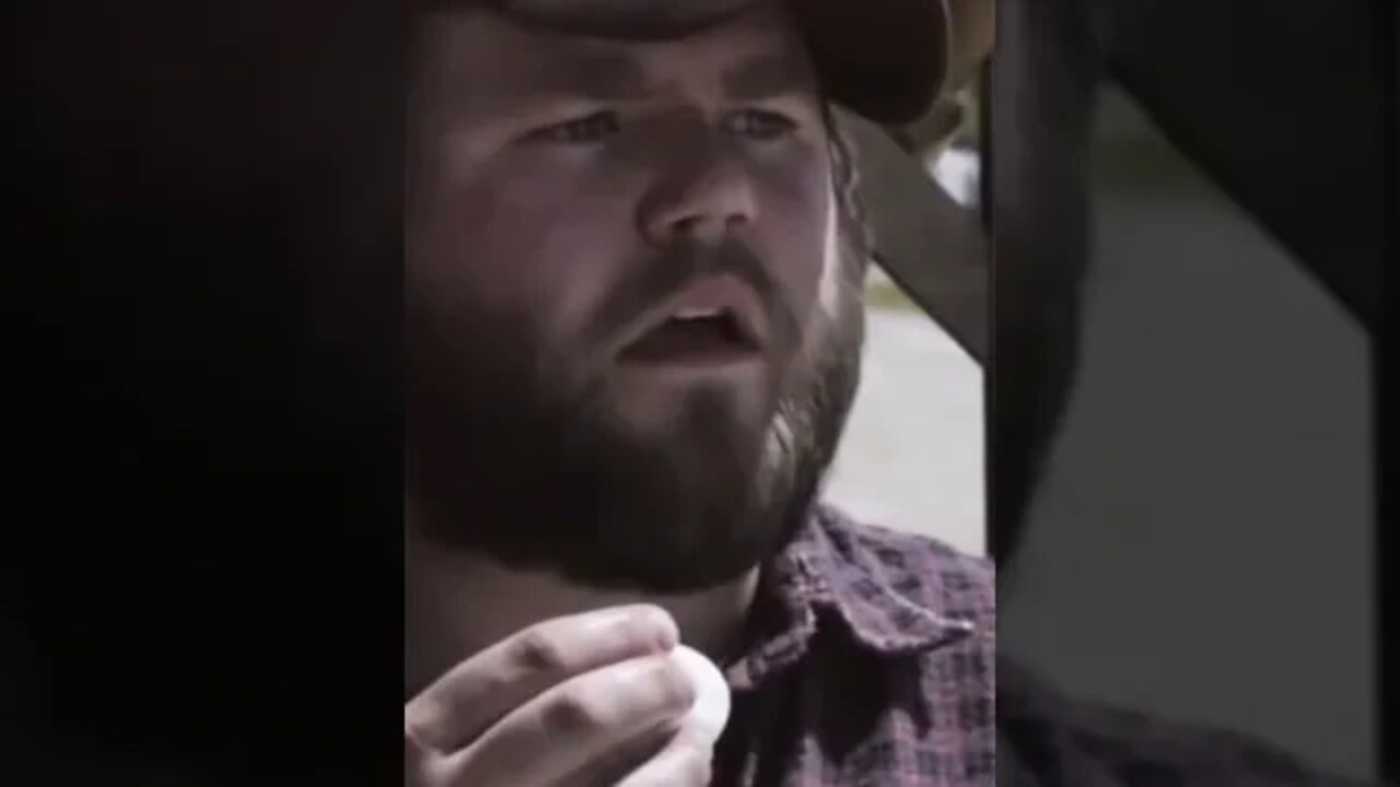 "Just SMILE and LAUGH" | Tucker & Dale vs Evil (2010)