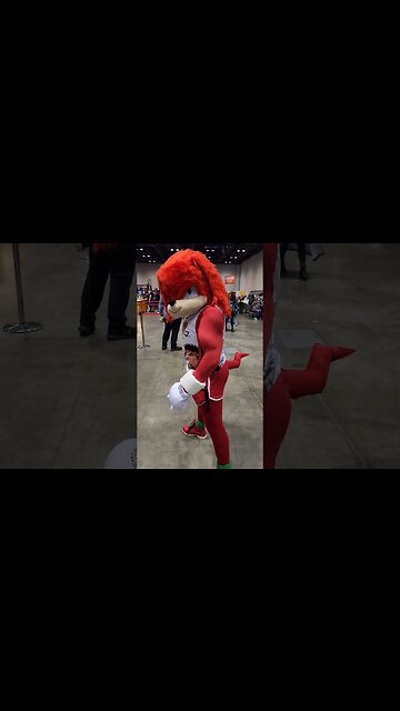 Knuckles from Sonic #Megacon #shorts