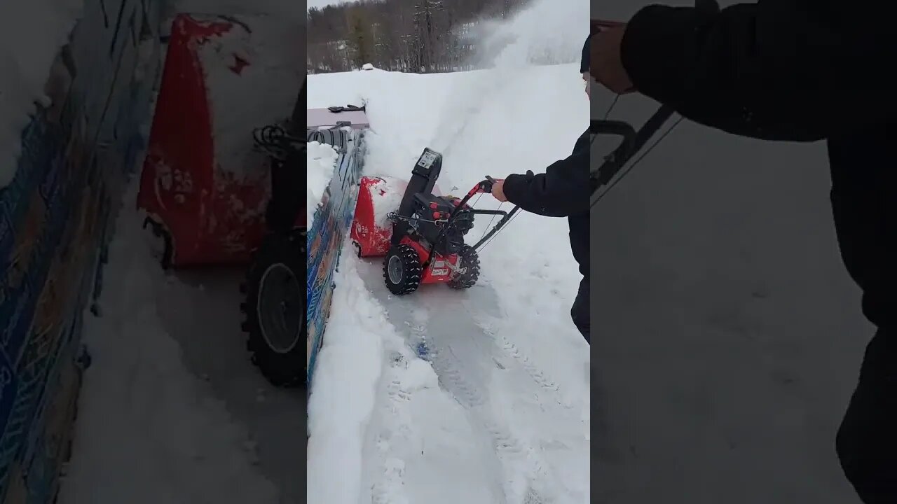 snowblower on Roof @MrStringbaby