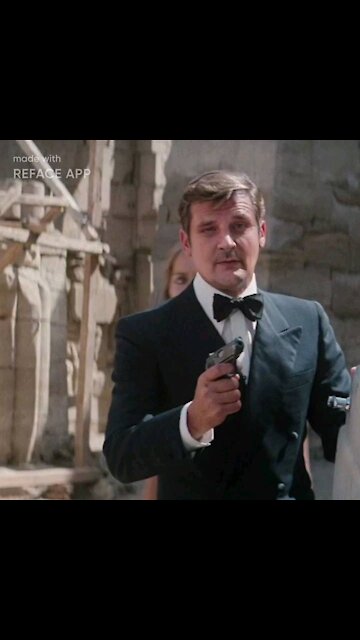 Ironmanduck becomes James Bond