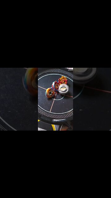 a briga foi boa #batalhadebeyblade #beybladeburst #beyblade