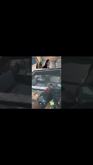 WHO DOES THIS⁉️ | #shorts #gaming #callofduty