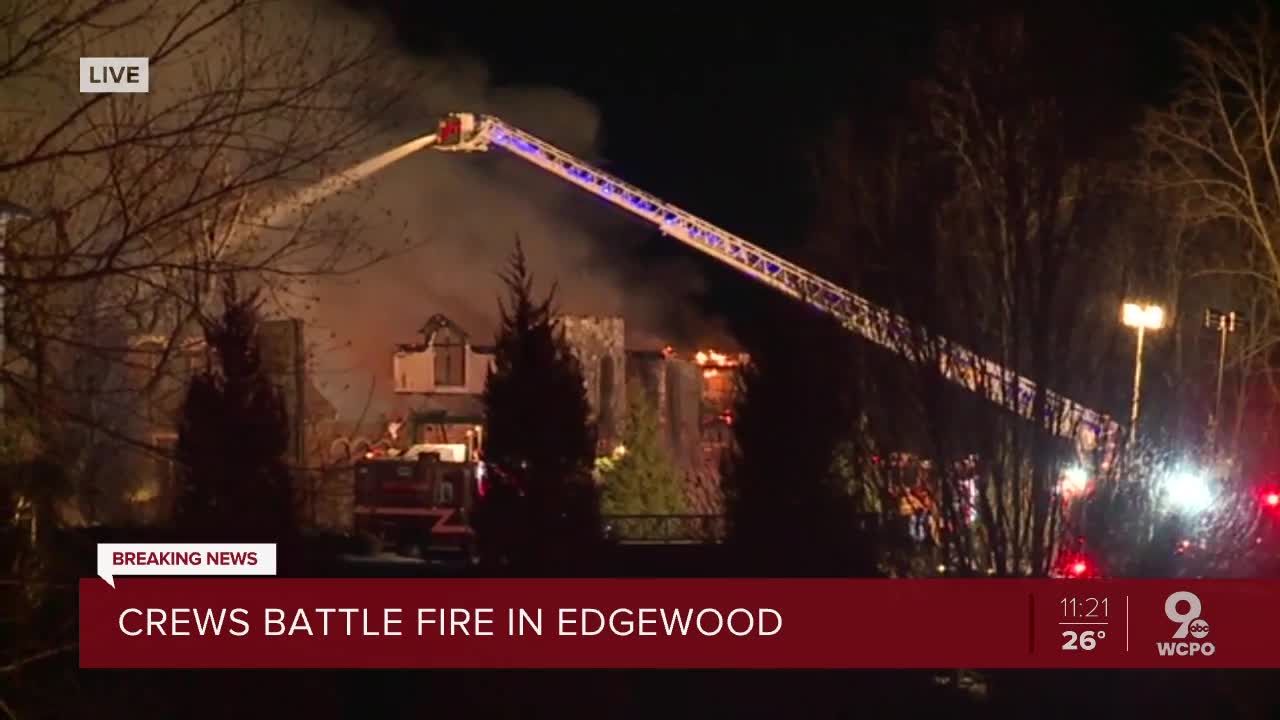 Emergency crews battle large fire in Edgewood
