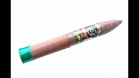 Blanco Cigars Liga Exclusiva Cigar Review