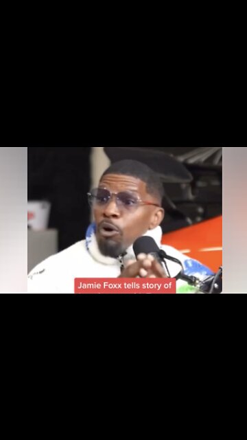 Jamie Foxx Tells Story of Hanging Out With TRUMP Supporters