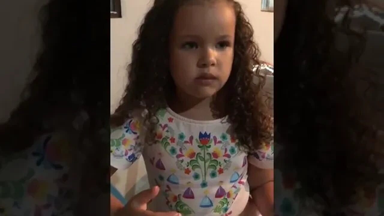 ELA TEM A MEDIA ALTA #infantil #meme #viral #tiktok #filha #familia #pai #mãe #brincadeira #shorts