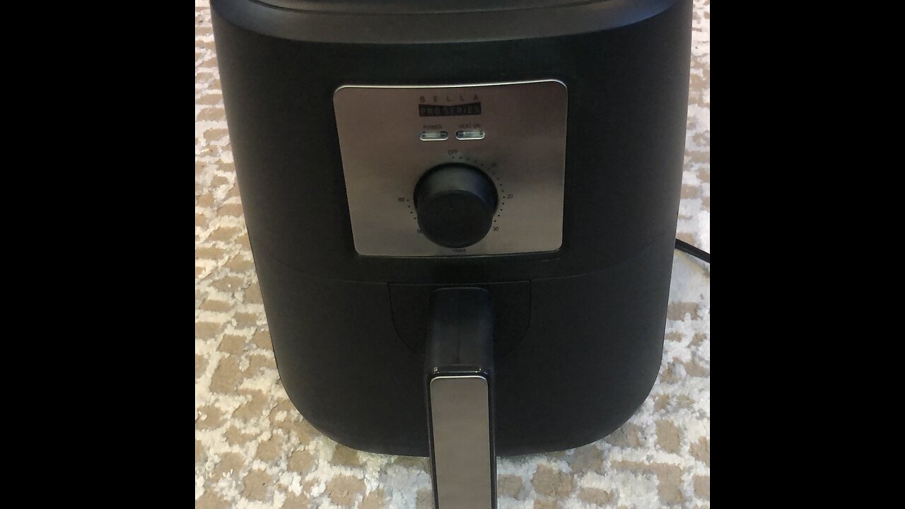 Look at @ Un-BoXing Bella Pro Series 4.2-qt. Manual Air Fryer Black Model: 90161 SKU: 6507322