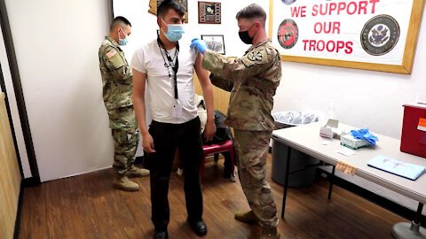 AZNG Medic Vaccinates AZ DOC Employees in Cochise County