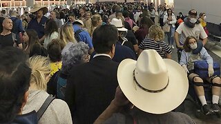 Travelers Flying Into U.S. Met With Long Lines For Medical Screenings