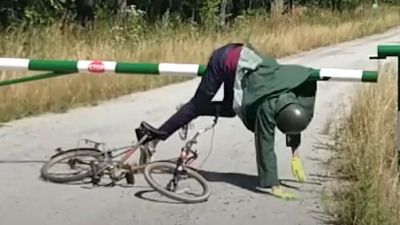 Try Not To Laugh: Funny Fails Compilation | FailArmy