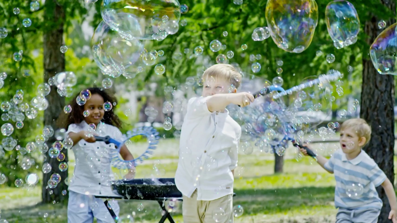 What's The Risk Of Letting My Kids Play Outside?