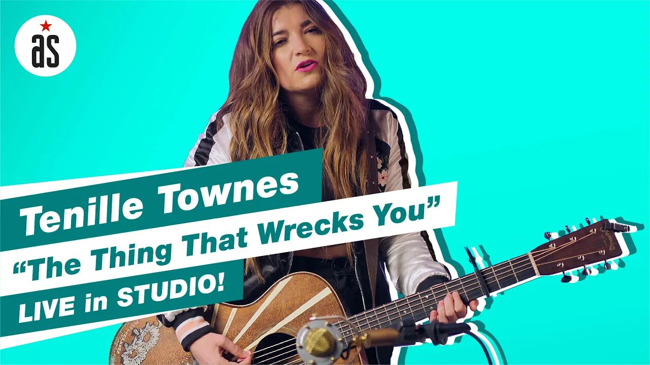 WATCH Tenille Townes Perform a SOLO Acoustic Version of "The Thing That Wrecks You"