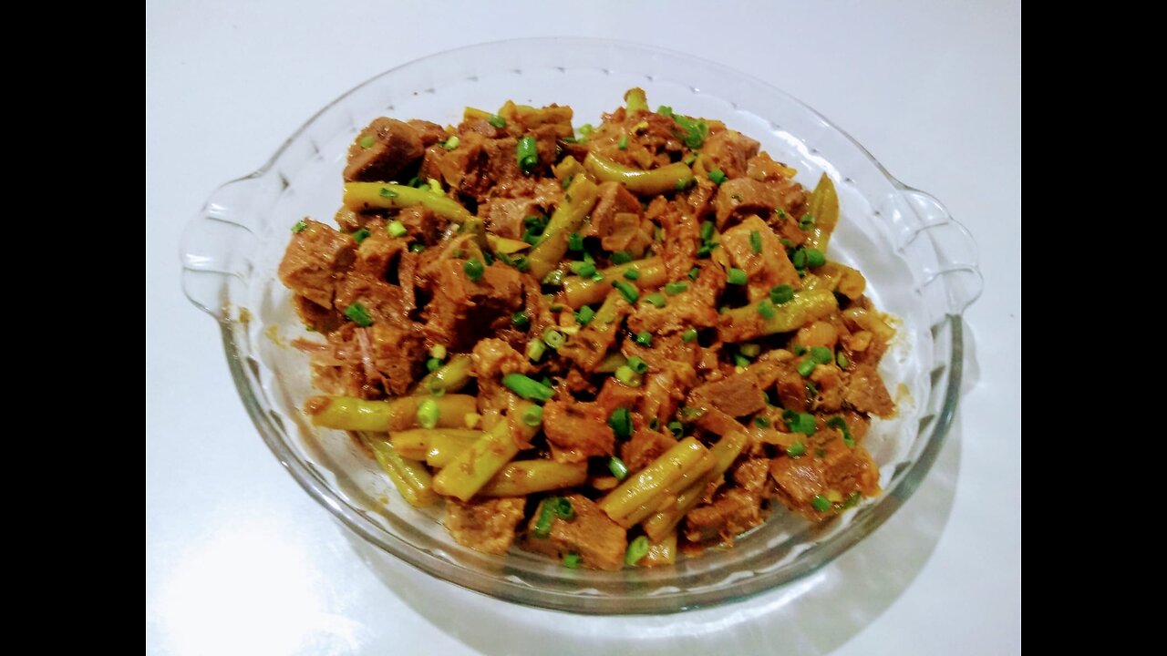 SAUTED PODS WITH BEEF TONGUE A FANTASTIC DELICIA WITH A UNIQUE TASTE