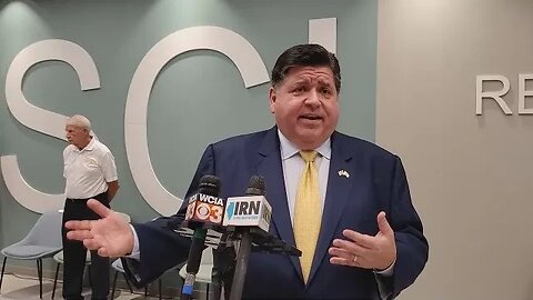 Pritzker calls concerns of coming COVID mandates 'Facebook fakery'