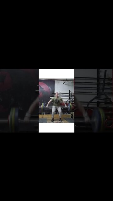 125 kg / 275 lb - Snatch