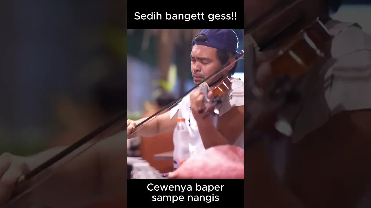 Sedih banget gess!! Cewenya baper sampe nangis