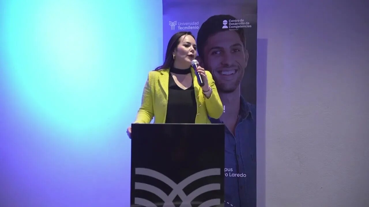 Recibe alcaldesa Carmen Lilia reconocimiento por parte del TecMilenio 2