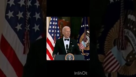 🥴Joe Biden Greets Singer Amy Grant, “Like the greatest dew” #shorts #joebiden #whitehouse