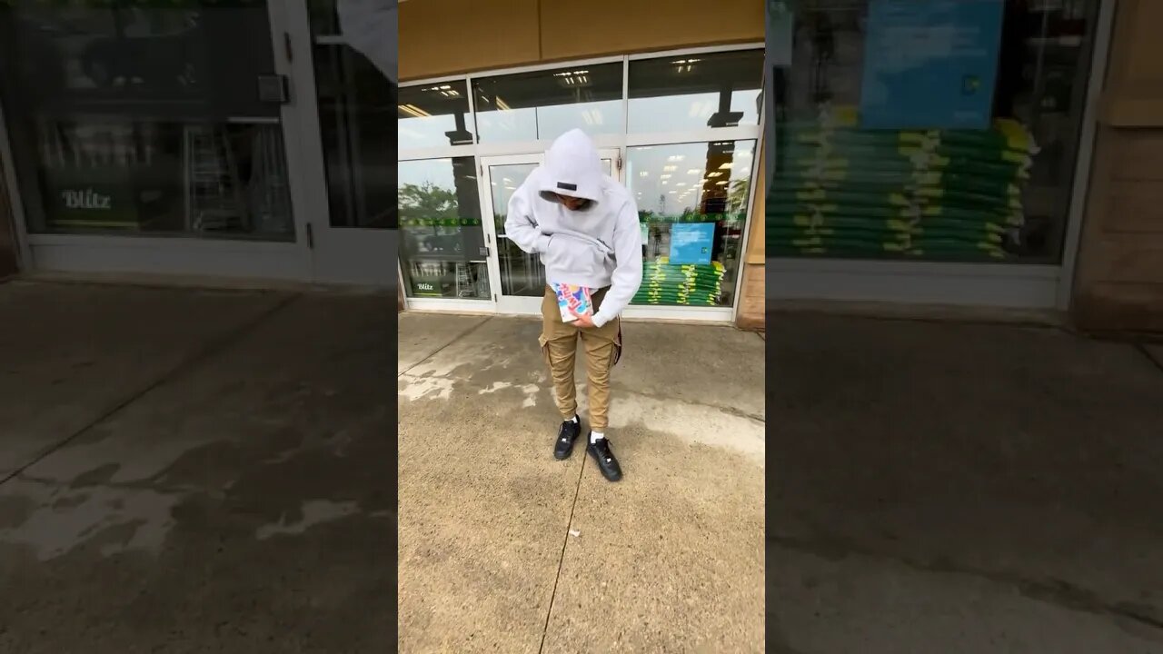 Man STEALS from dollarama!