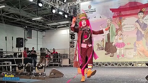 Apresentação Cosplay de Chapeleiro Maluco de Alice no País das Maravilhas no Festival do Japão 2023