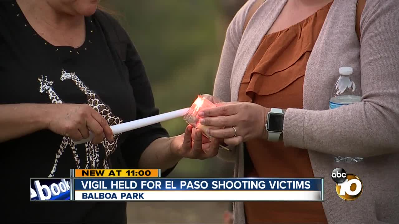San Diegans hold vigil in support of El Paso shooting victims